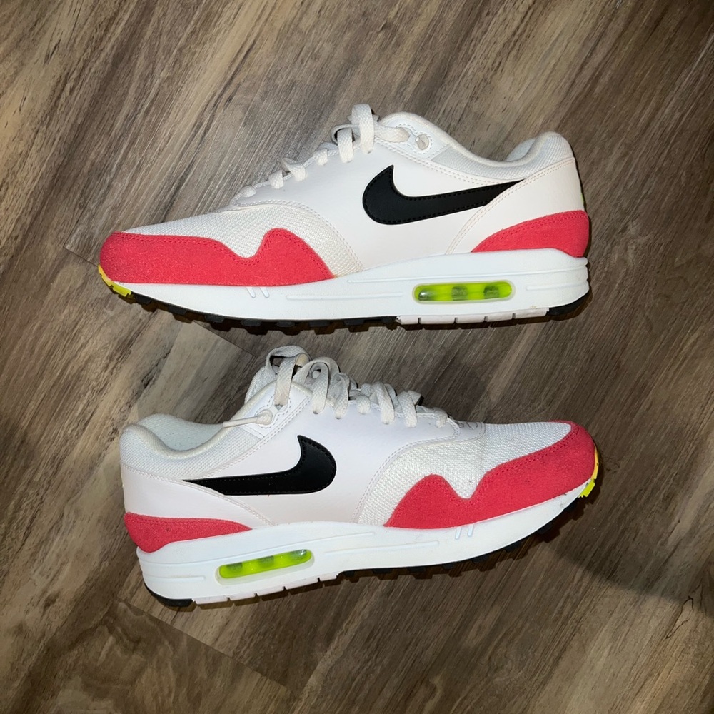 Nike Air Max 1 Pink Rush Size 10.5 - Picture 2 of 5
